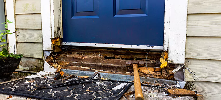 Broken Door Jamb Repair in Oakville, ON