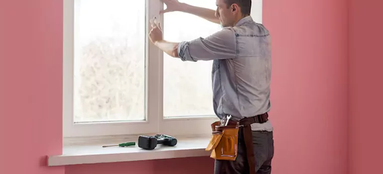 Old Window Handle Replacement in Oakville, ON